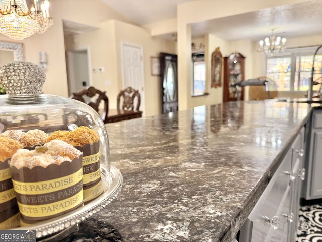 240 Ray Street, Tallapoosa, GA 30176