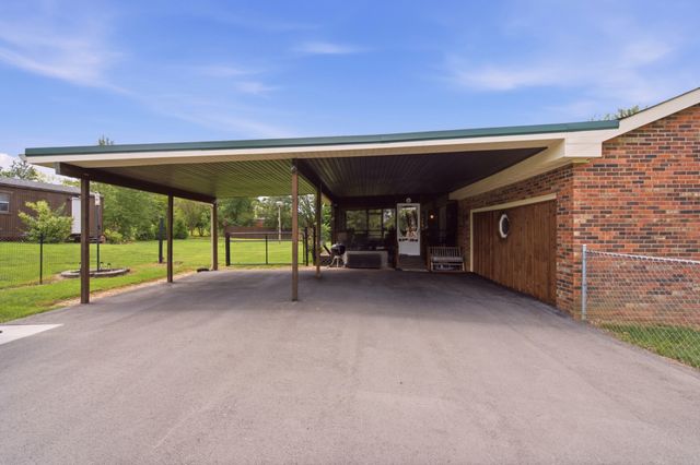 100 Jonquil Way, Lebanon, TN 37090