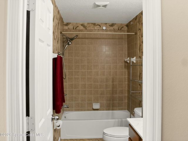 376 Broyles Drive SE, Palm Bay, FL 32909