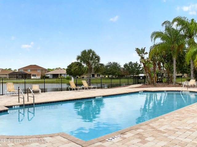 376 Broyles Drive SE, Palm Bay, FL 32909