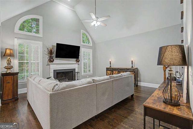 1367 Winborn Circle NW, Kennesaw, GA 30152