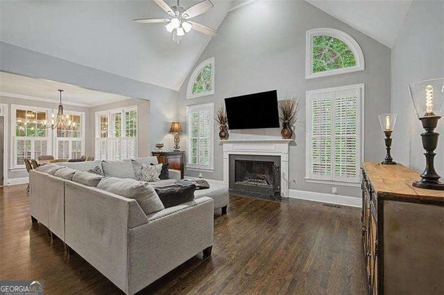 1367 Winborn Circle NW, Kennesaw, GA 30152