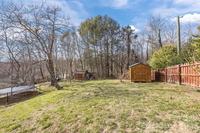 164 Lakeside Drive, Asheville, NC 28806