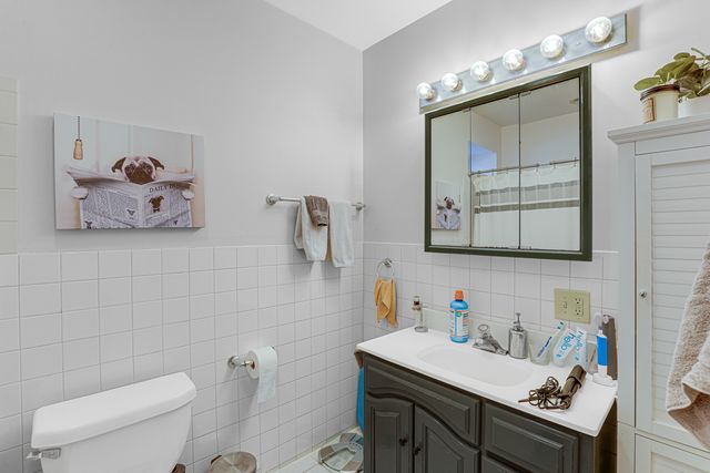 1468 W Ohio Street, Chicago, IL 60642