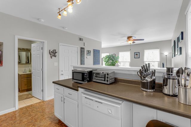 1468 W Ohio Street, Chicago, IL 60642