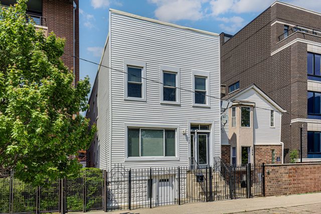1468 W Ohio Street, Chicago, IL 60642