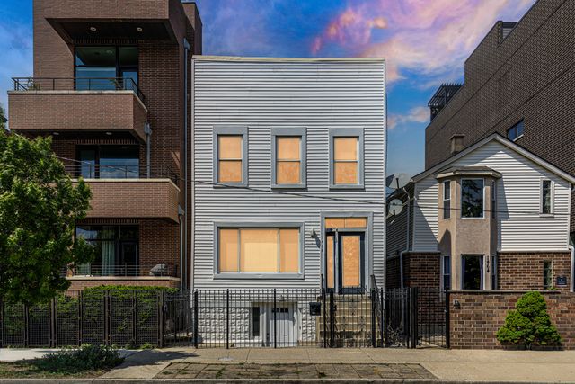1468 W Ohio Street, Chicago, IL 60642
