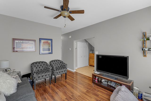 1468 W Ohio Street, Chicago, IL 60642
