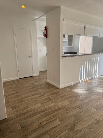 6200 W Tidwell Road 2404, Houston, TX 77092