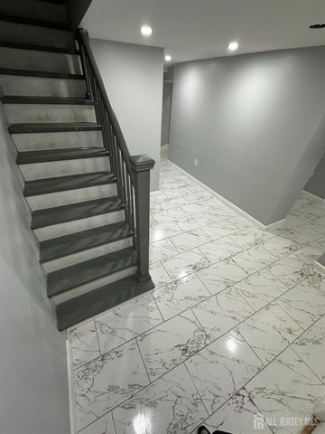 208 E 9th Street E 1, Plainfield, NJ 07060