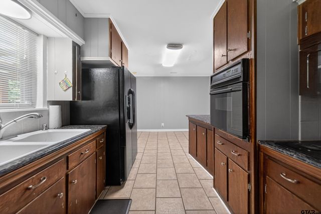 422 Polly St, Bullard, TX 75757