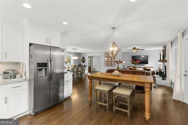 2744 Pinestream Drive NE, Marietta, GA 30068