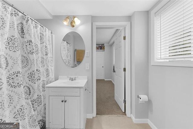 2744 Pinestream Drive NE, Marietta, GA 30068