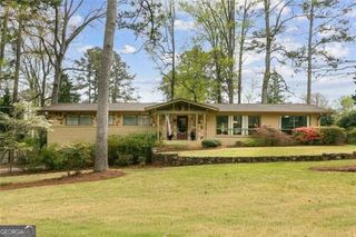 2744 Pinestream Drive NE, Marietta, GA 30068