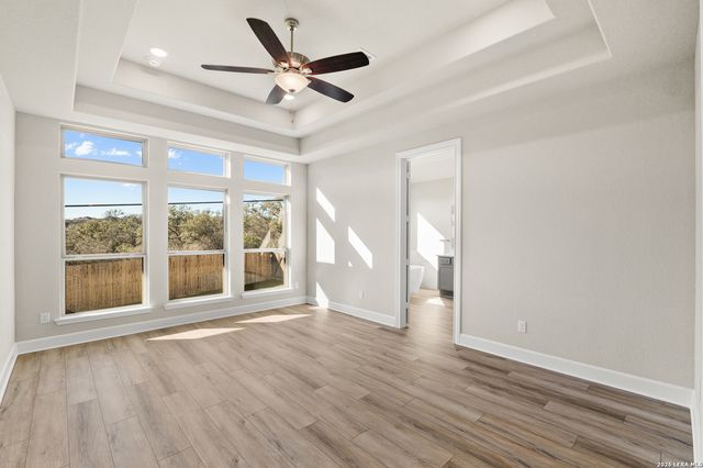 130 Gallant Fox, Castroville, TX 78009