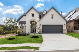 130 Gallant Fox, Castroville, TX 78009