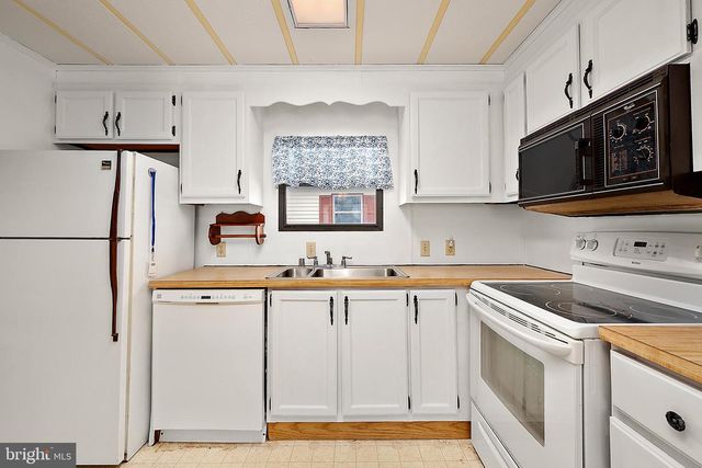 104 SEA LN, Ocean City, MD 21842