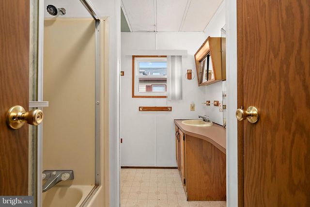 104 SEA LN, Ocean City, MD 21842