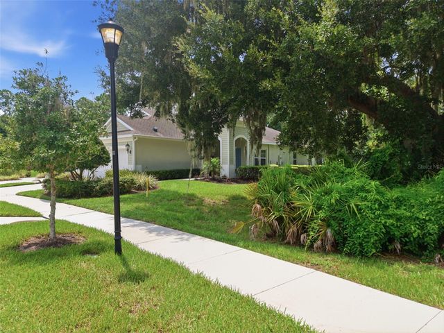 13584 CIRCA CROSSING DRIVE, Lithia, FL 33547