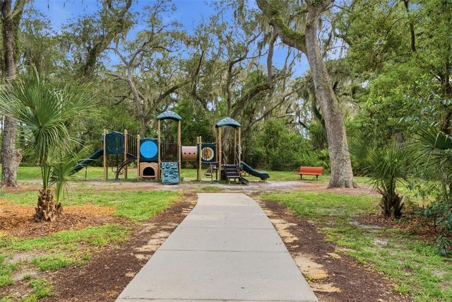 13584 CIRCA CROSSING DRIVE, Lithia, FL 33547