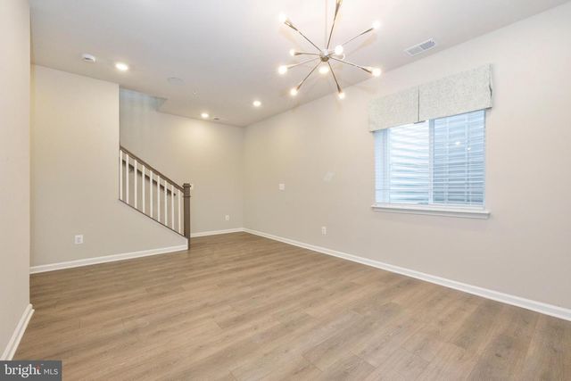 26050 RIDGE RD, Damascus, MD 20872