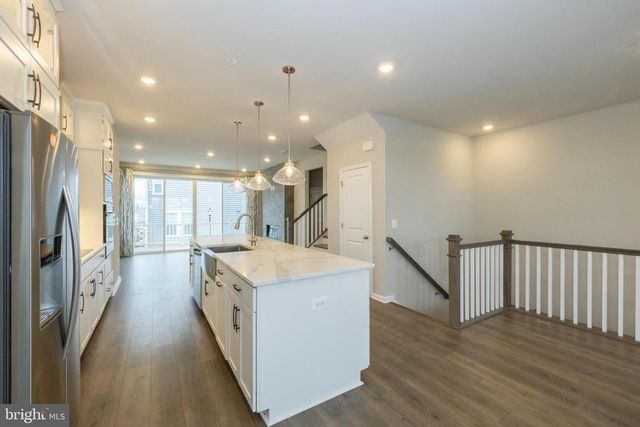 26050 RIDGE RD, Damascus, MD 20872