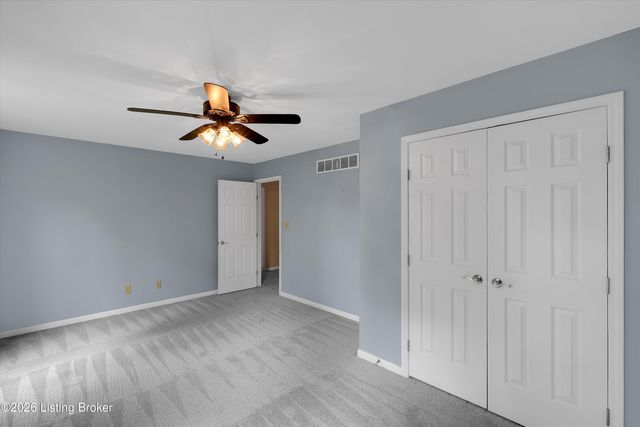 12013 Parkland Ct, Louisville, KY 40243