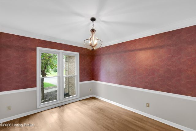 12013 Parkland Ct, Louisville, KY 40243
