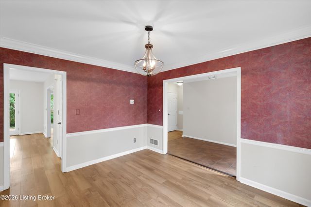 12013 Parkland Ct, Louisville, KY 40243