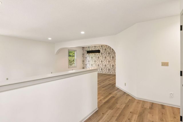 1323 Strawberry Hill Road S, Afton, MN 55001
