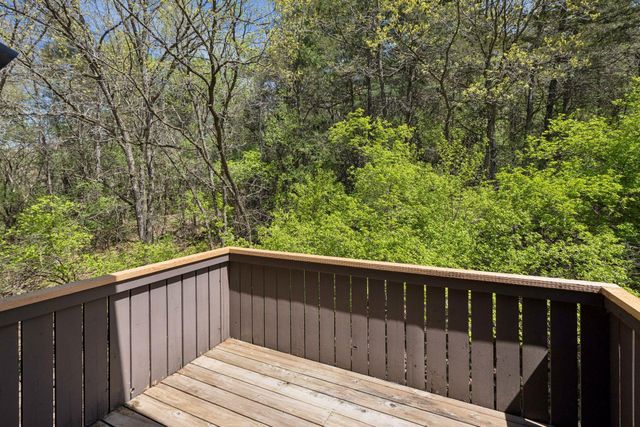 1323 Strawberry Hill Road S, Afton, MN 55001