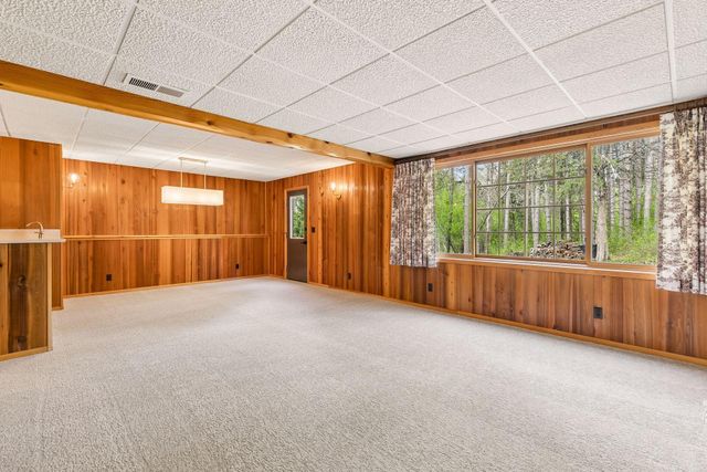 1323 Strawberry Hill Road S, Afton, MN 55001