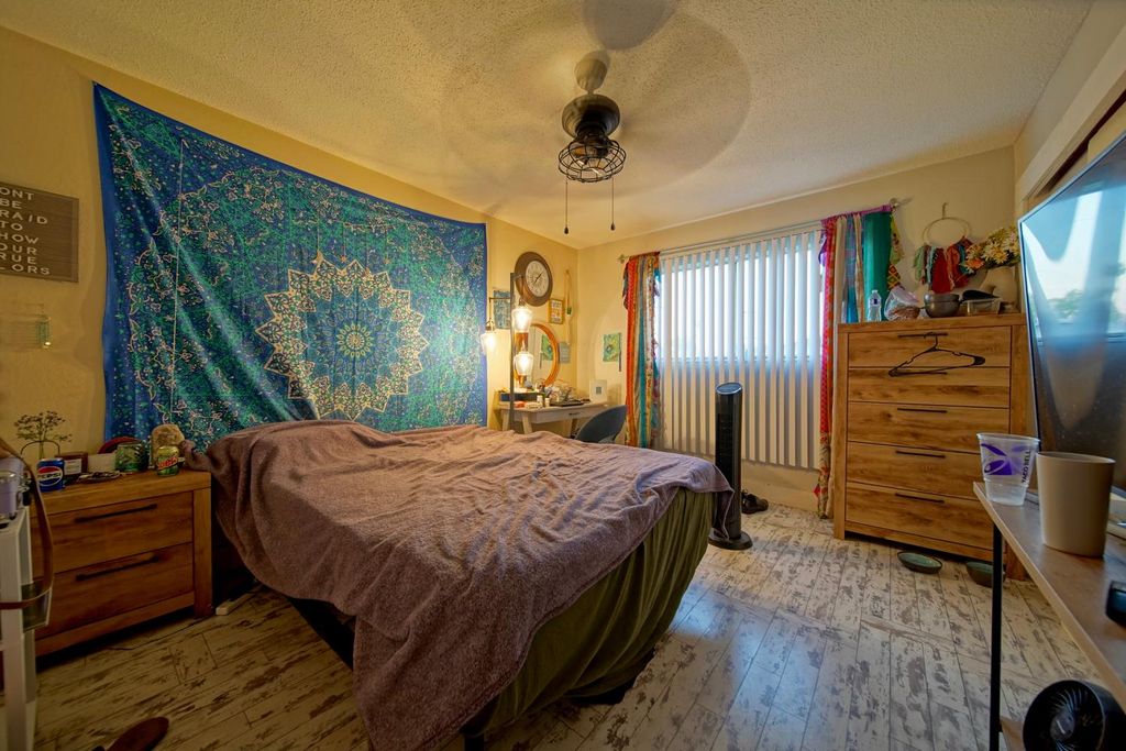 Image 31 of property listing at 5419 N Callisch, Fresno, CA 93710
