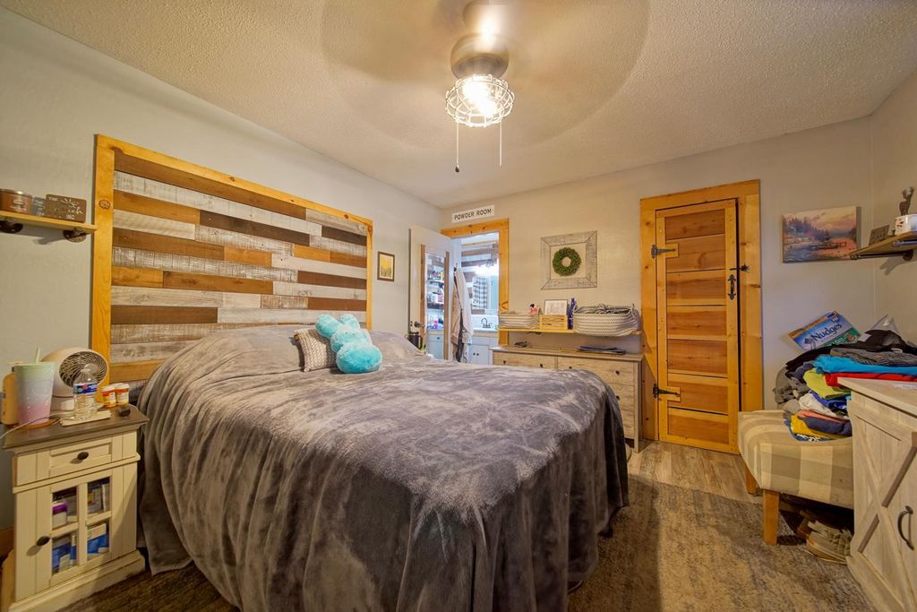 Image 33 of property listing at 5419 N Callisch, Fresno, CA 93710