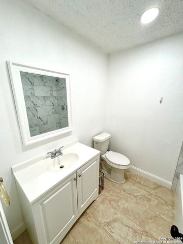 624 JAMIE SUE DR, Converse, TX 78109