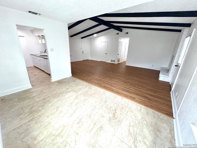 624 JAMIE SUE DR, Converse, TX 78109