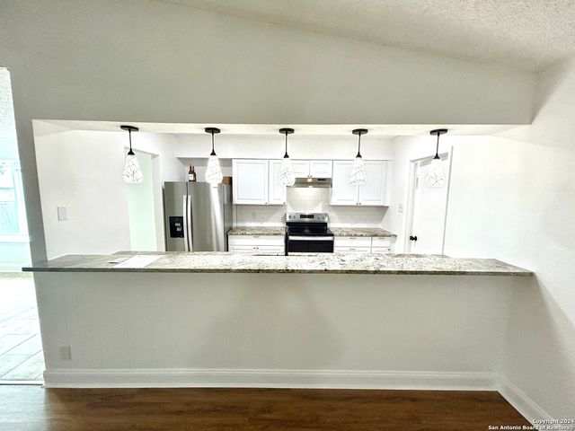 624 JAMIE SUE DR, Converse, TX 78109