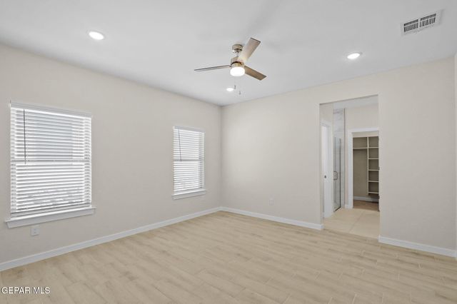 8425 PHIL Place, Vinton, TX 79821