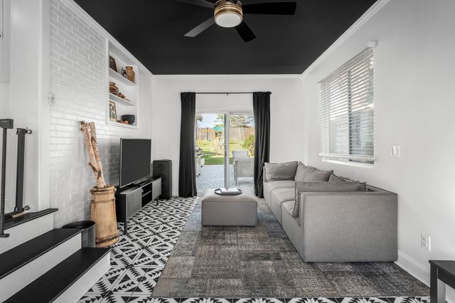 132 Stirton Rd, Nashville, TN 37210