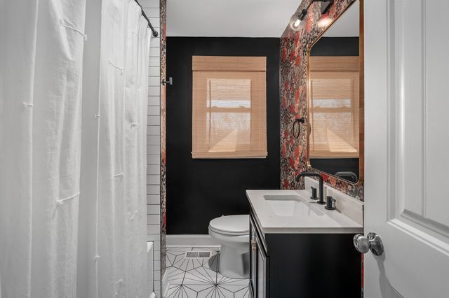 132 Stirton Rd, Nashville, TN 37210