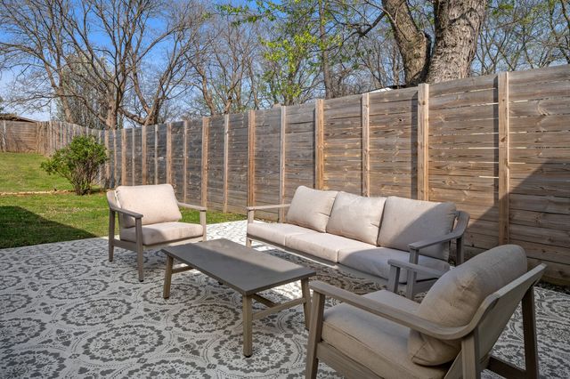 132 Stirton Rd, Nashville, TN 37210