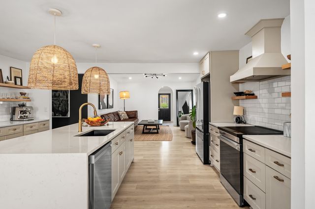132 Stirton Rd, Nashville, TN 37210