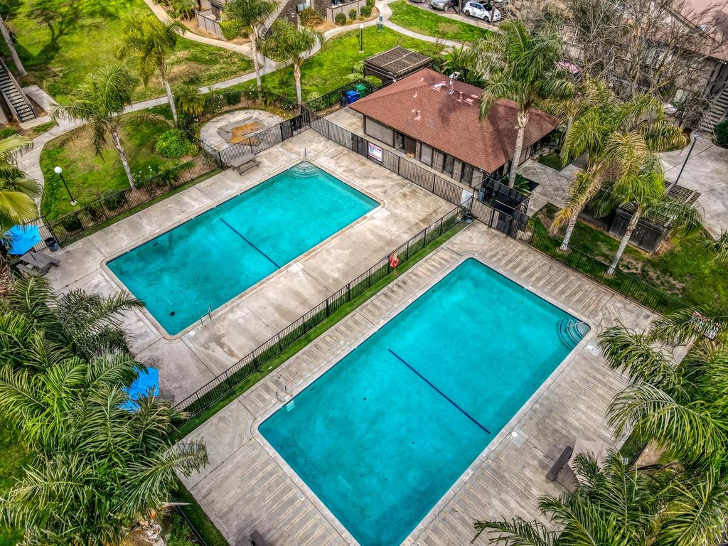 Image 16 of property listing at 4860 E Lane Avenue # 230, Fresno, CA 93727