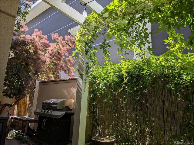 1200 Cherokee St 105, Denver, CO 80204