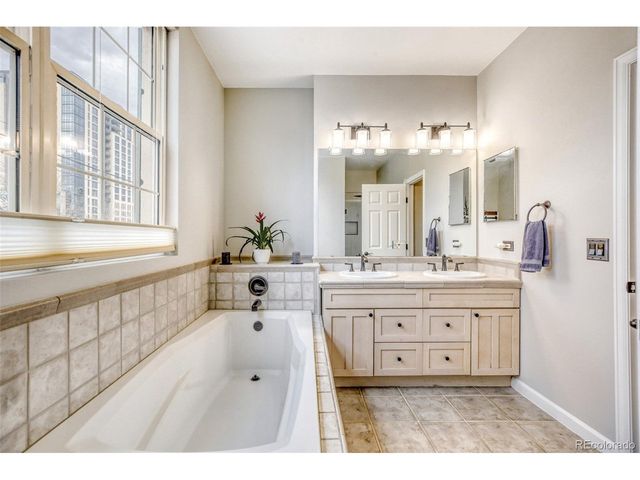 1200 Cherokee St 105, Denver, CO 80204