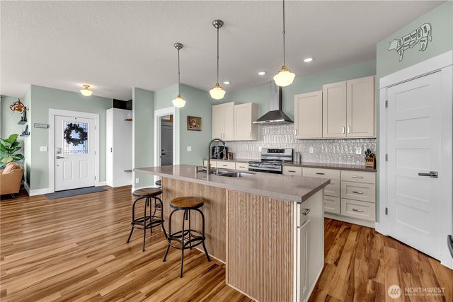 251 Shipview Road, Kalama, WA 98625
