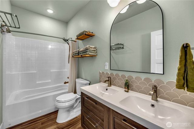 251 Shipview Road, Kalama, WA 98625