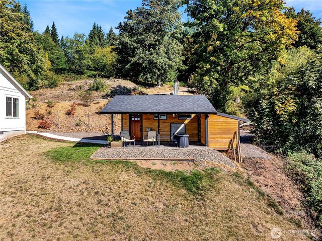 251 Shipview Road, Kalama, WA 98625
