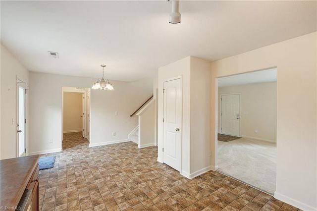 5027 Hogan Point Court, Winston-salem, NC 27127