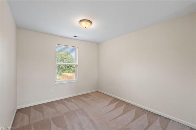 5027 Hogan Point Court, Winston-salem, NC 27127
